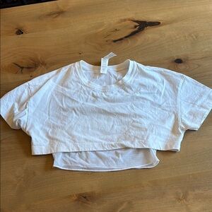 Alo White Cropped T-Shirt